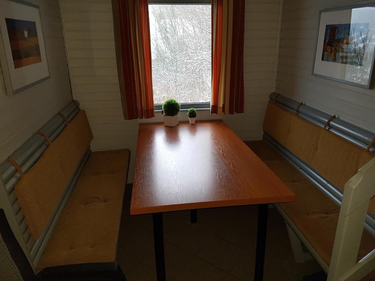 Ferienhaus Im Seepark Kirchheim Kirchheim  Buitenkant foto